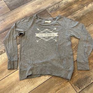 Hollister XS long sleeved T-shirt